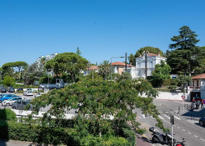 Cosy With Parking - - Mobility Lease Lejlighed Cannes
