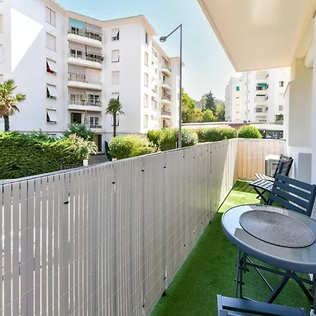 Apartment Cosy With Parking - - Mobility Lease *