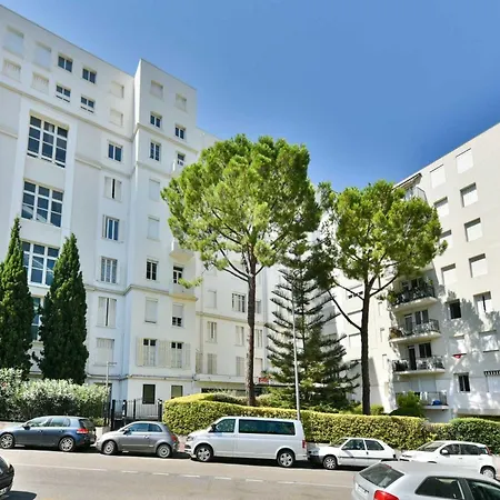 Cosy With Parking - - Mobility Lease